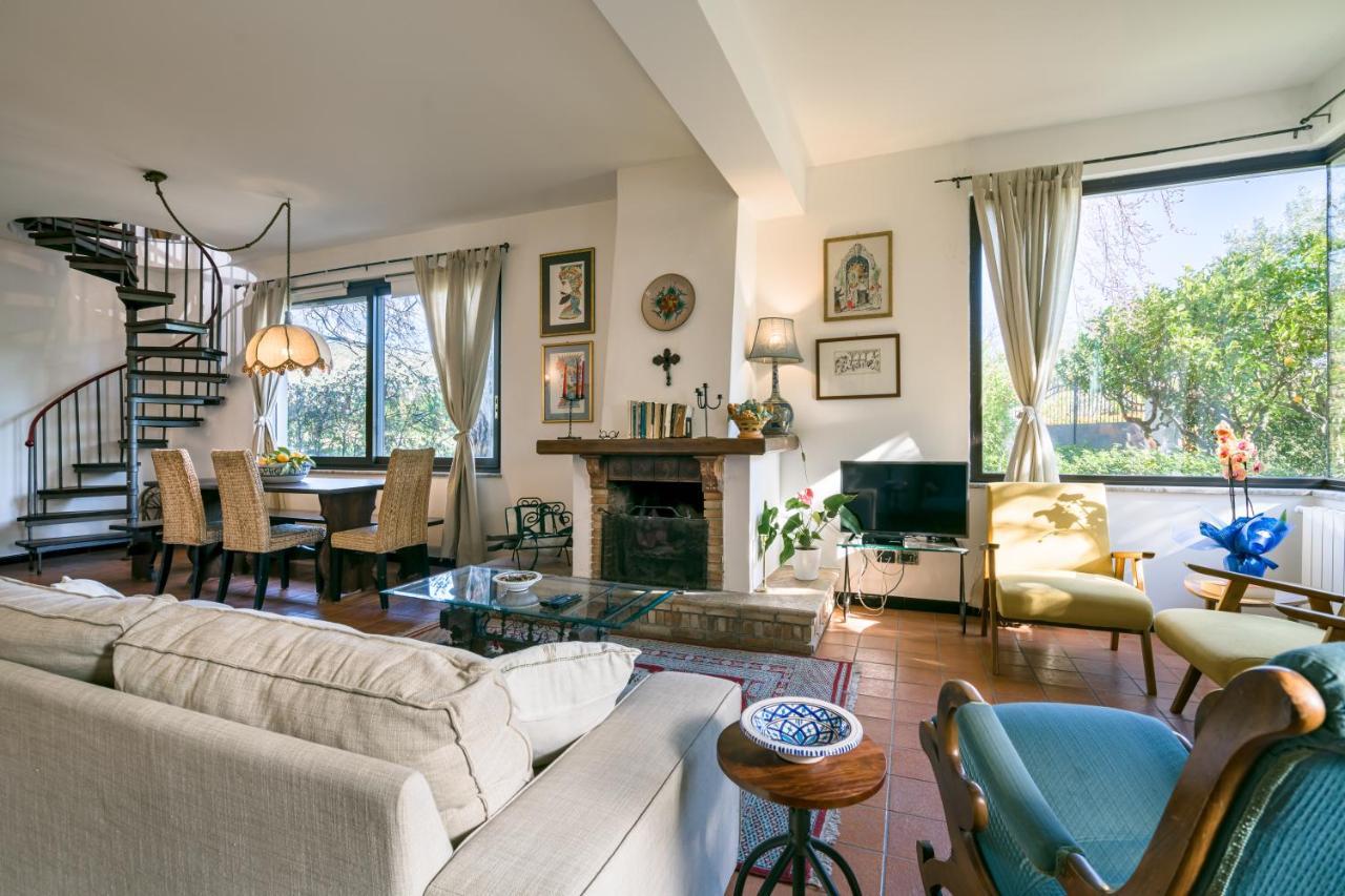 Villa Tina ตาออร์มินา ภายนอก รูปภาพ