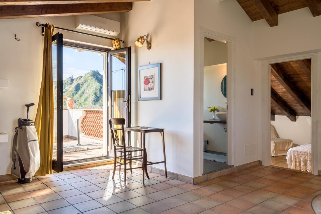 Villa Tina ตาออร์มินา ภายนอก รูปภาพ